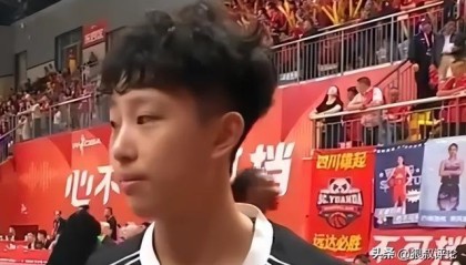 MK体育-四川女篮夺冠夜！冉珂嘉惨遭DNP 今夏是否赴美打球引外界猜想